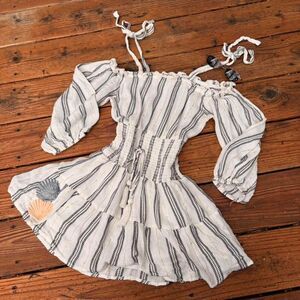 surf gypsy | size m | white and navy striped off-the-shoulder mini dress